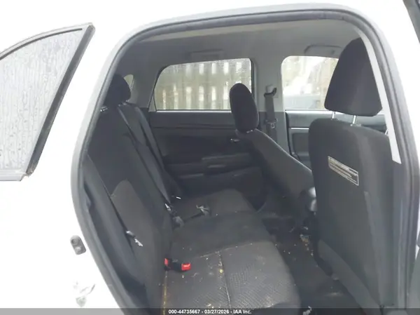 JA4AP3AW8GZ046129 2016 MITSUBISHI OUTLANDER - Image 8