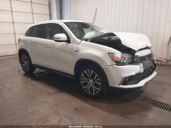 JA4AP3AW8GZ051914 2016 MITSUBISHI OUTLANDER - Image 1