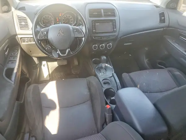 JA4AP3AW8GZ055431 2016 MITSUBISHI OUTLANDER - Image 8