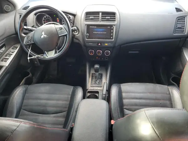 JA4AP3AW8JU019453 2018 MITSUBISHI OUTLANDER - Image 8