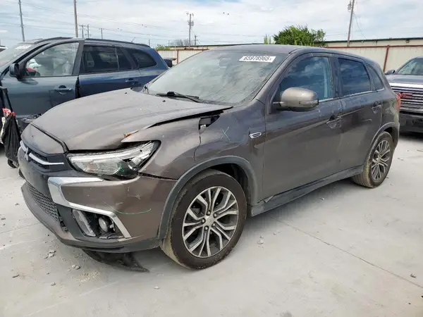 JA4AP3AW8JU026158 2018 MITSUBISHI OUTLANDER - Image 1