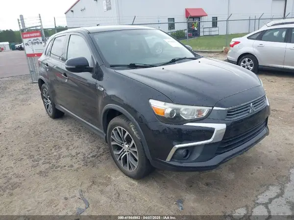 JA4AP3AW9HZ017899 2017 MITSUBISHI OUTLANDER - Image 1