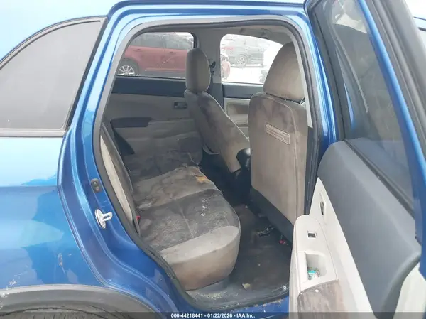 JA4AP3AW9HZ062325 2017 MITSUBISHI OUTLANDER - Image 8