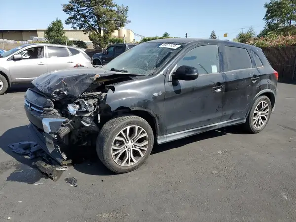 JA4AP3AW9JU002094 2018 MITSUBISHI OUTLANDER - Image 1
