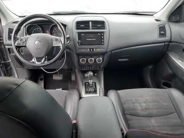JA4AP3AW9JZ018508 2018 MITSUBISHI OUTLANDER - Image 8