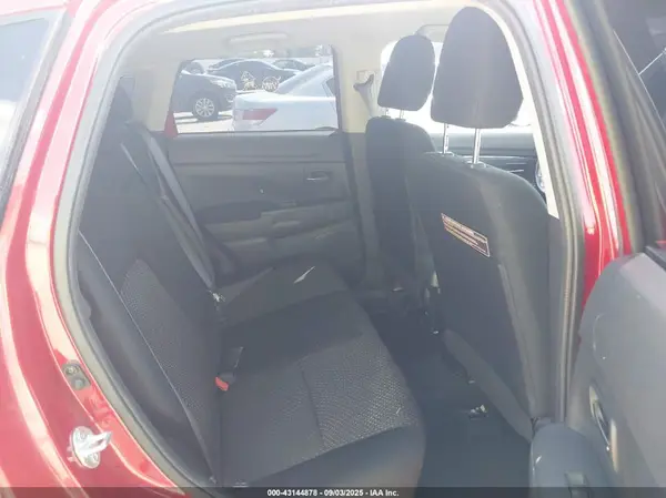 JA4AP3AWXGZ027632 2016 MITSUBISHI OUTLANDER - Image 8