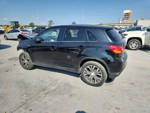 JA4AP3AWXGZ035942 2016 MITSUBISHI OUTLANDER - Image 2