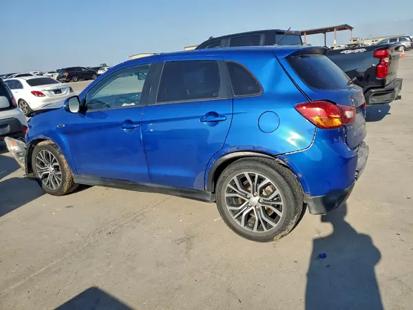 JA4AP3AWXGZ059917 2016 MITSUBISHI OUTLANDER - Image 2