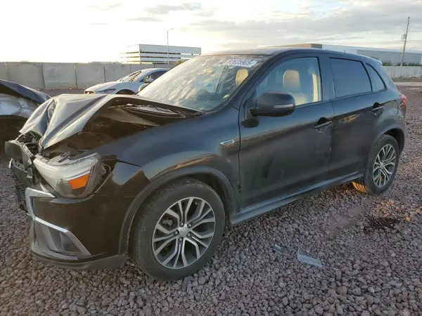 JA4AP3AWXJU001388 2018 MITSUBISHI OUTLANDER - Image 1