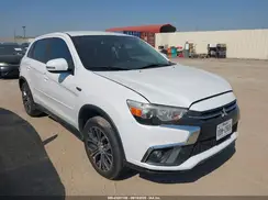 JA4AP3AWXJZ008666 2018 MITSUBISHI OUTLANDER