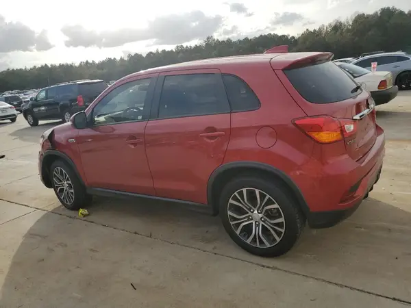 JA4AP4AU0KU011997 2019 MITSUBISHI OUTLANDER - Image 2