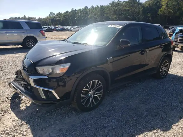 JA4AP4AU0KU013572 2019 MITSUBISHI OUTLANDER - Image 1