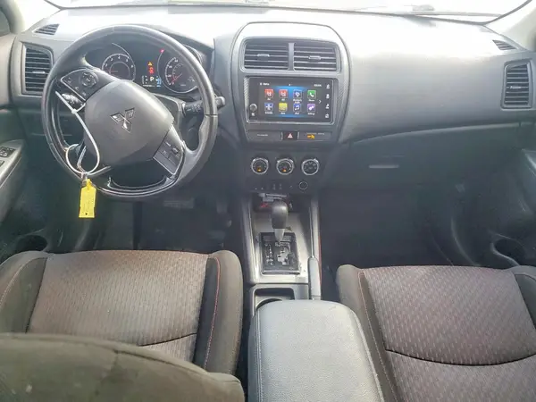 JA4AP4AU0KU029075 2019 MITSUBISHI OUTLANDER - Image 8