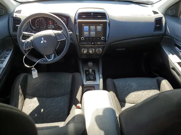 JA4AP4AU0LU000984 2020 MITSUBISHI OUTLANDER - Image 8