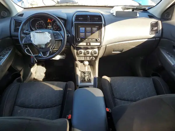 JA4AP4AU0LU008082 2020 MITSUBISHI OUTLANDER - Image 8