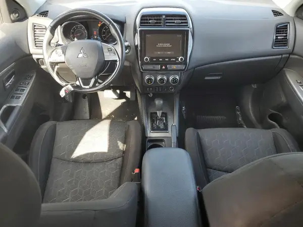 JA4AP4AU0LU022998 2020 MITSUBISHI OUTLANDER - Image 8