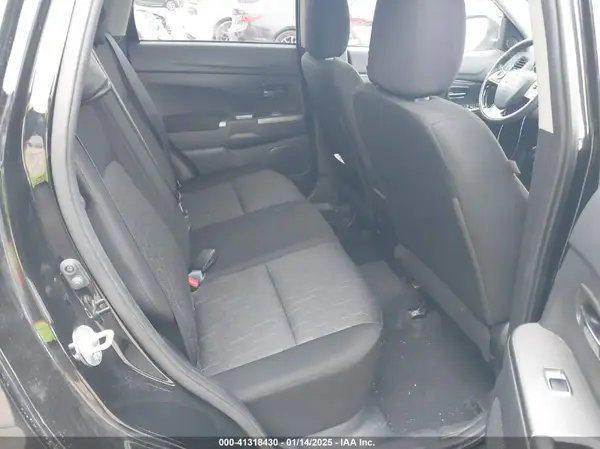 JA4AP4AU0LU023519 2020 MITSUBISHI OUTLANDER - Image 8