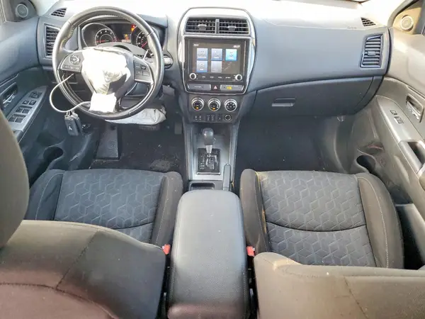 JA4AP4AU0LU026484 2020 MITSUBISHI OUTLANDER - Image 8