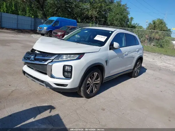JA4AP4AU1LU002386 2020 MITSUBISHI OUTLANDER - Image 2