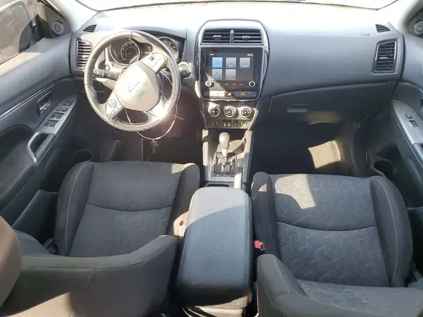 JA4AP4AU1LU025229 2020 MITSUBISHI OUTLANDER - Image 8