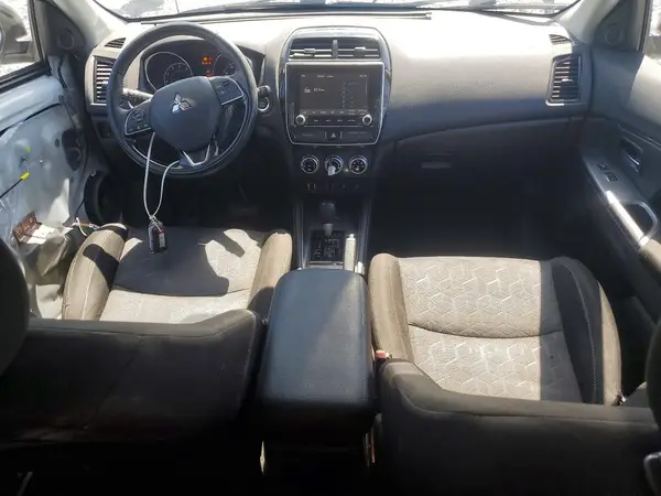 JA4AP4AU1LU030284 2020 MITSUBISHI OUTLANDER - Image 8
