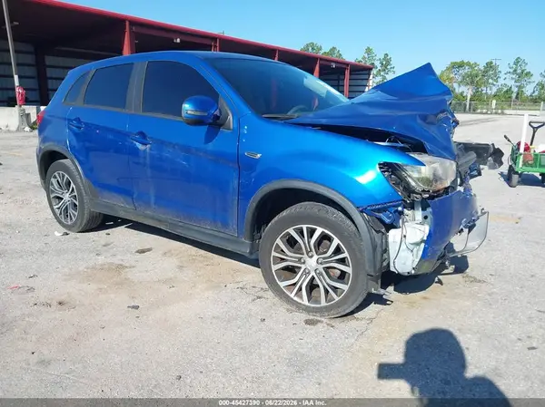 JA4AP4AU2KU021012 2019 MITSUBISHI OUTLANDER - Image 1