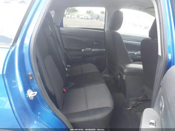 JA4AP4AU2KU021379 2019 MITSUBISHI OUTLANDER - Image 8