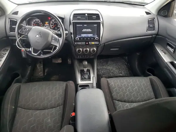 JA4AP4AU2LU004907 2020 MITSUBISHI OUTLANDER - Image 8