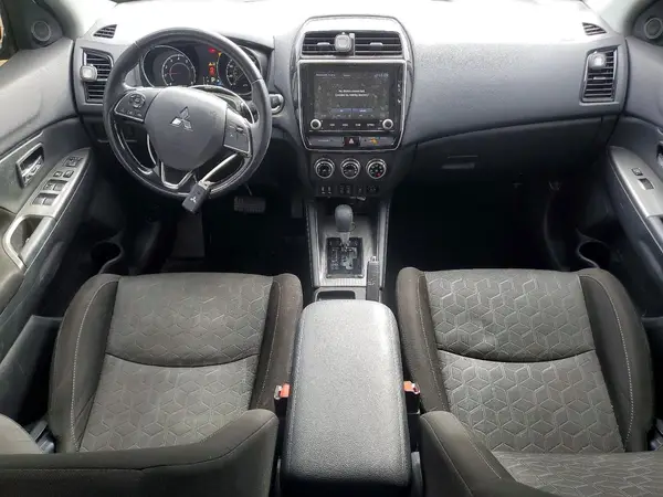 JA4AP4AU2LU016782 2020 MITSUBISHI OUTLANDER - Image 8