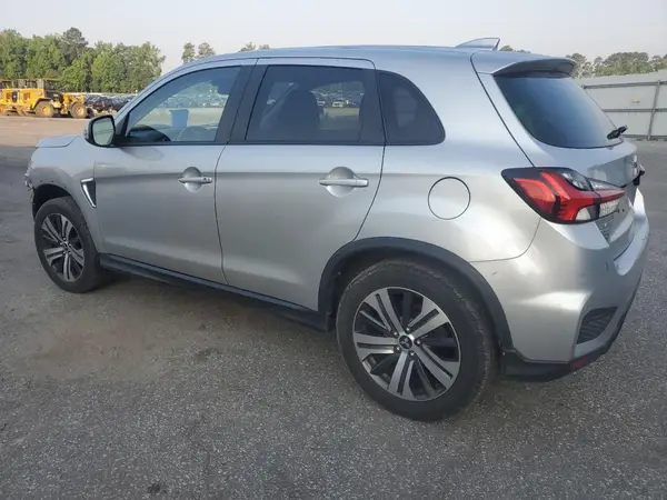 JA4AP4AU2LU022727 2020 MITSUBISHI OUTLANDER - Image 2