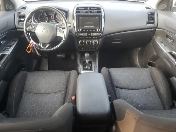 JA4AP4AU2LU022727 2020 MITSUBISHI OUTLANDER - Image 8
