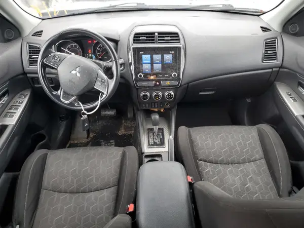 JA4AP4AU2LU029032 2020 MITSUBISHI OUTLANDER - Image 8