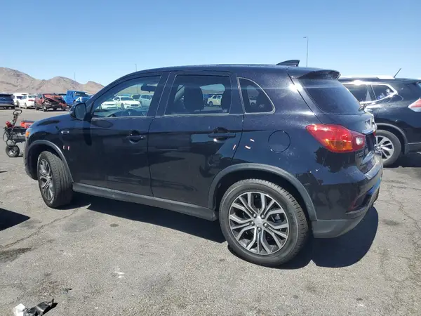 JA4AP4AU3KU005434 2019 MITSUBISHI OUTLANDER - Image 2