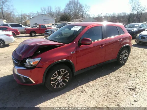 JA4AP4AU3KU017406 2019 MITSUBISHI OUTLANDER - Image 2