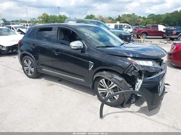 JA4AP4AU3LU002406 2020 MITSUBISHI OUTLANDER - Image 1