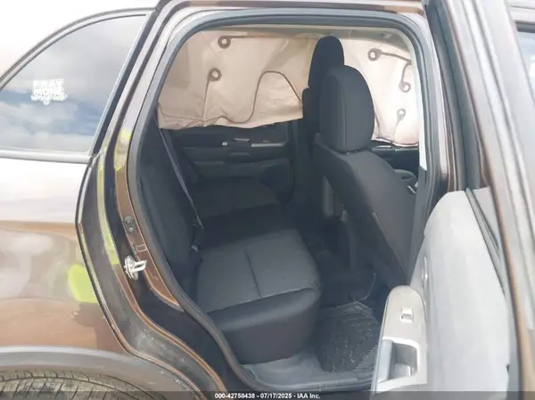 JA4AP4AU3LU012174 2020 MITSUBISHI OUTLANDER - Image 8