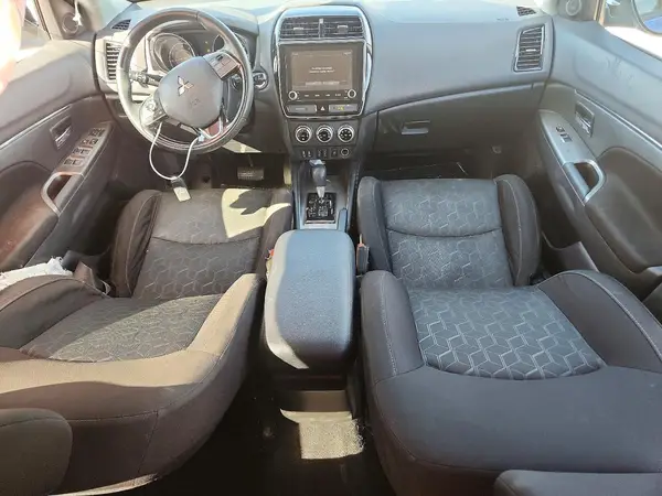 JA4AP4AU3LU022557 2020 MITSUBISHI OUTLANDER - Image 8