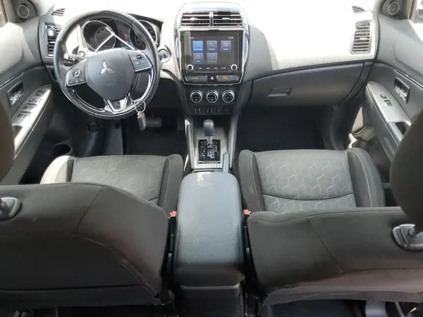 JA4AP4AU3LU027094 2020 MITSUBISHI OUTLANDER - Image 8