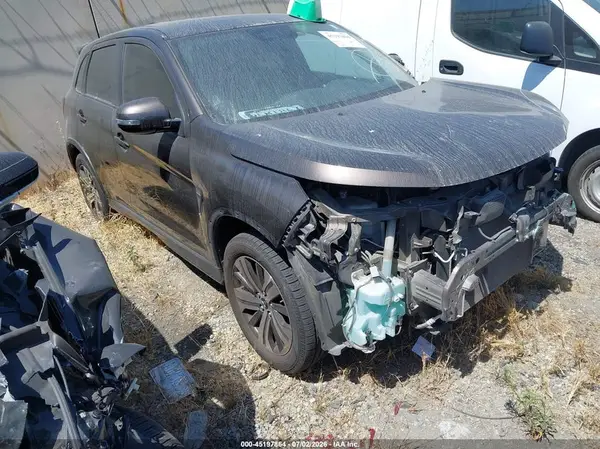 JA4AP4AU4LU001619 2020 MITSUBISHI OUTLANDER - Image 1