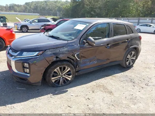JA4AP4AU4LU008540 2020 MITSUBISHI OUTLANDER - Image 2