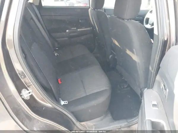 JA4AP4AU4LU014709 2020 MITSUBISHI OUTLANDER - Image 8