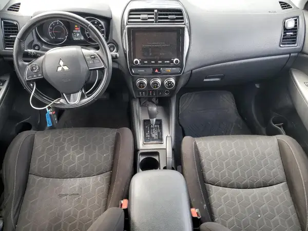 JA4AP4AU4LU026228 2020 MITSUBISHI OUTLANDER - Image 8