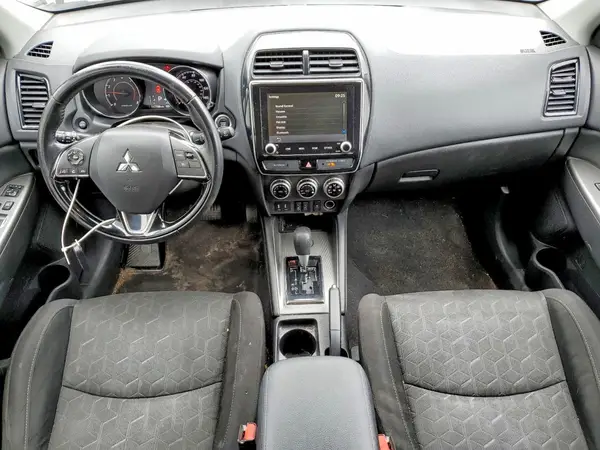 JA4AP4AU4LU028383 2020 MITSUBISHI OUTLANDER - Image 8