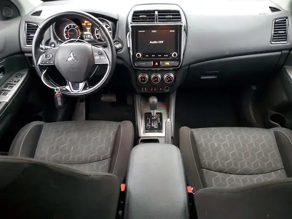 JA4AP4AU4LU029582 2020 MITSUBISHI OUTLANDER - Image 8