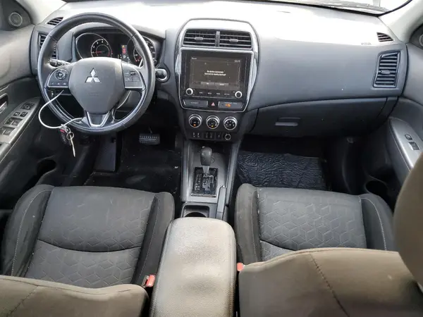 JA4AP4AU4LU030182 2020 MITSUBISHI OUTLANDER - Image 8