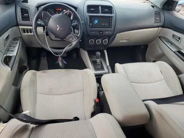 JA4AP4AU5KU026107 2019 MITSUBISHI OUTLANDER - Image 8