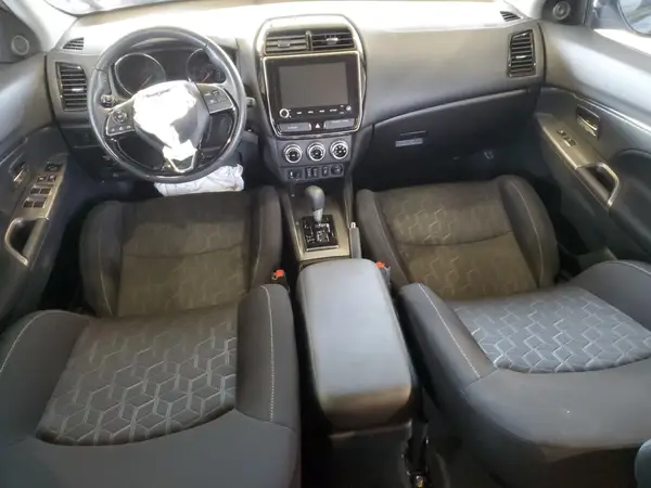 JA4AP4AU5LU005520 2020 MITSUBISHI OUTLANDER - Image 8