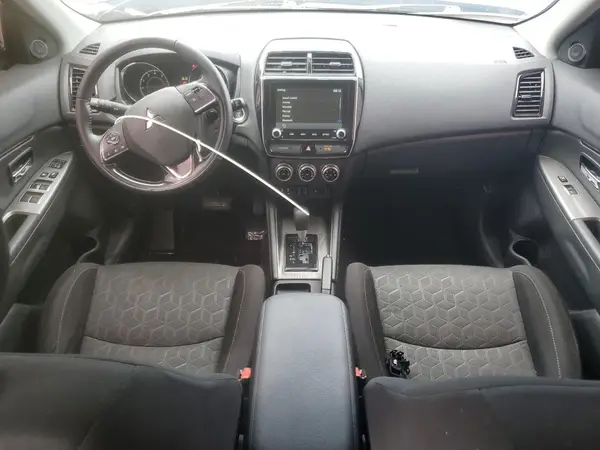 JA4AP4AU5LU017005 2020 MITSUBISHI OUTLANDER - Image 8