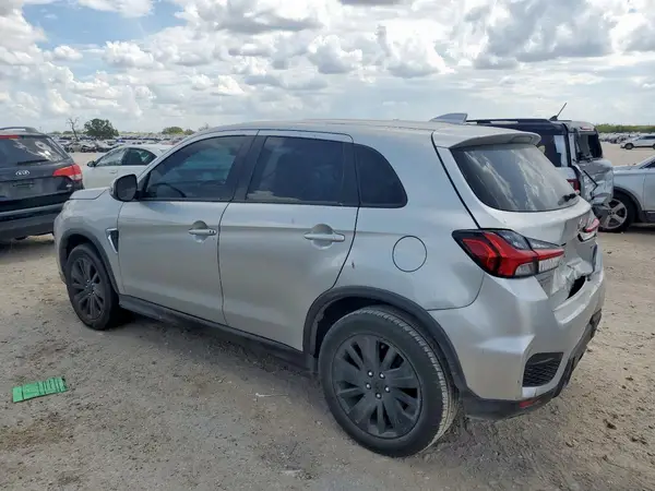 JA4AP4AU5LU023967 2020 MITSUBISHI OUTLANDER - Image 2
