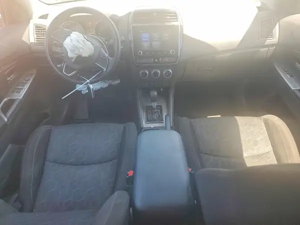 JA4AP4AU5LU024259 2020 MITSUBISHI OUTLANDER - Image 8